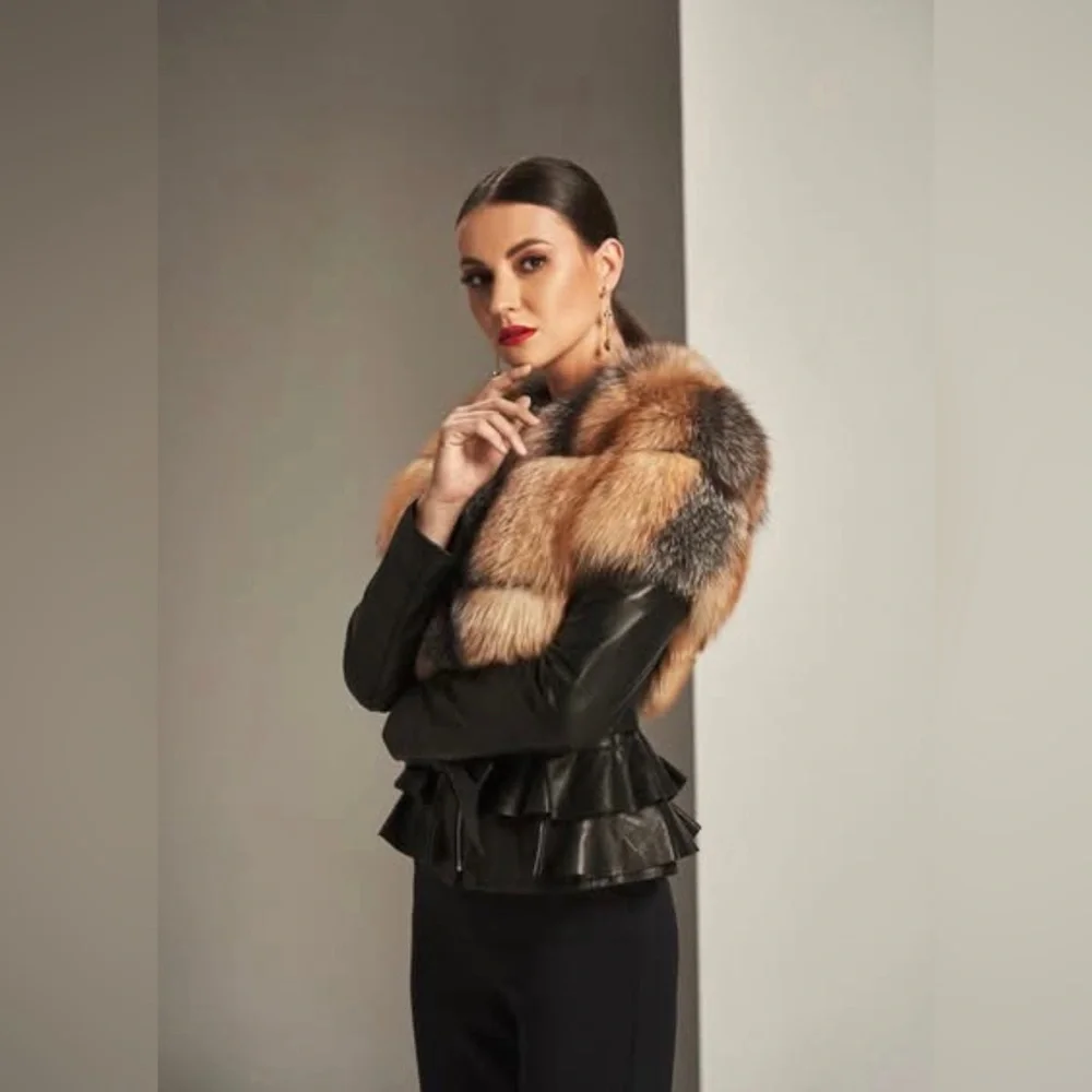 Motto Design By Oruc Women's Black Leather Jacket with Natural Fur Collar - Picture 4 of 11